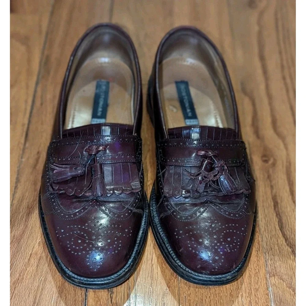 Old Money Bostonian Tassle Loafers Men's 8.5M Burgundy Leather‎ Brogue Preppy